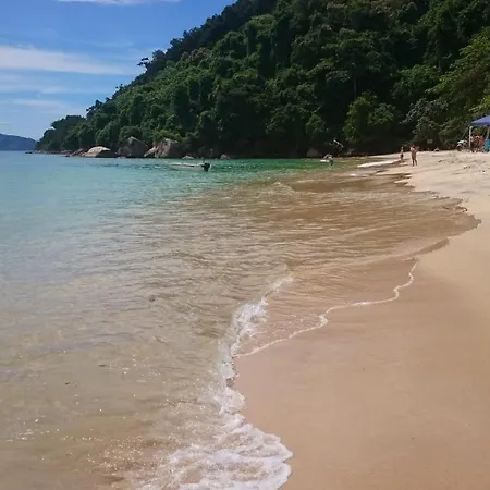 Apartamento com churrasqueira ar condicionado na Praia Grande Ubatuba-2